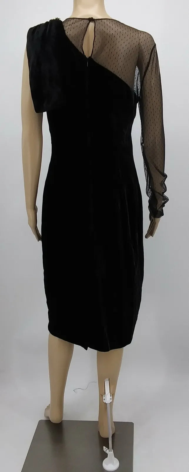 Sachin & Babi Noir Bali One-Shoulder Velvet Dress w/ Brooch, Size 8