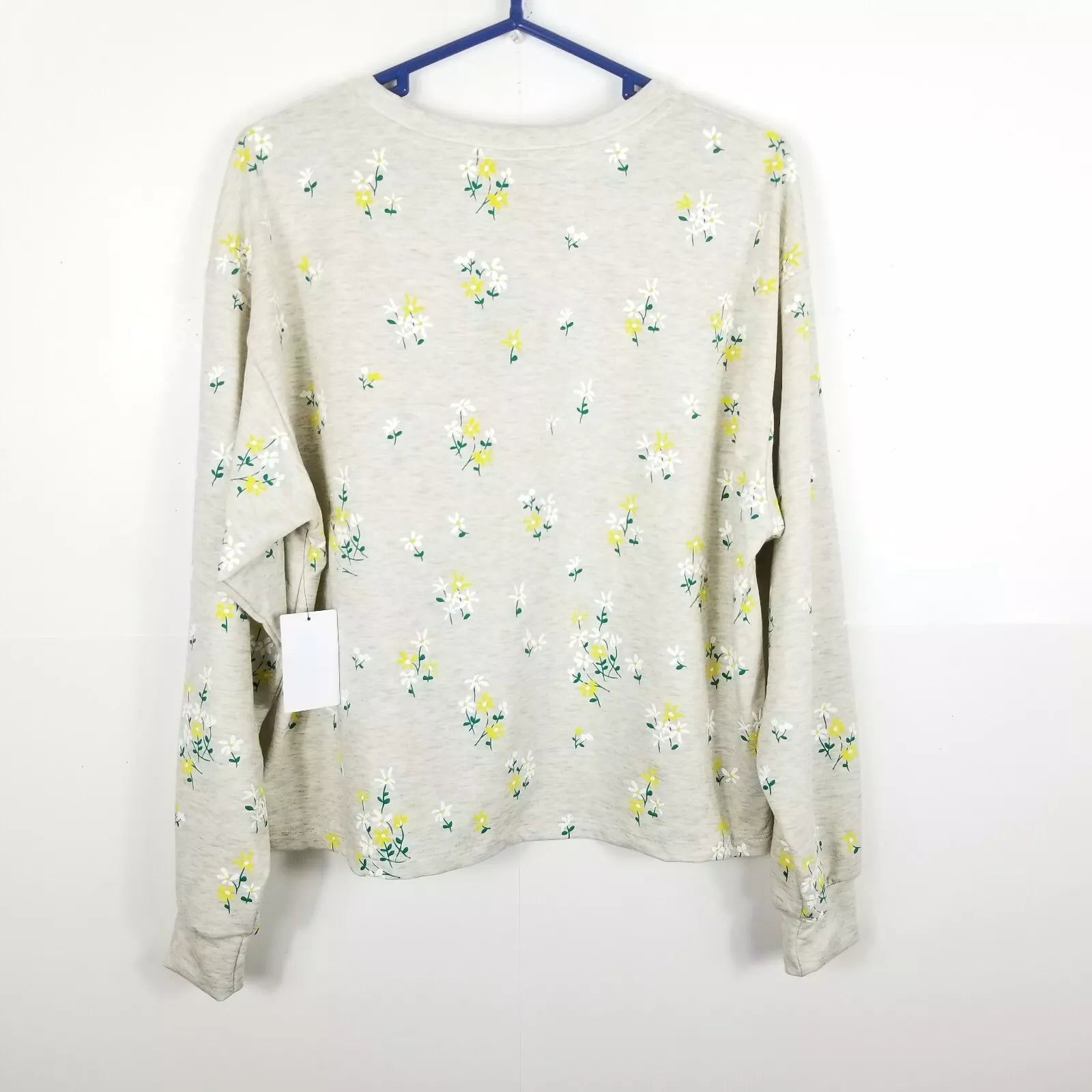 Circle X All Over Floral Sweatshirt Oatmeal, Size Large