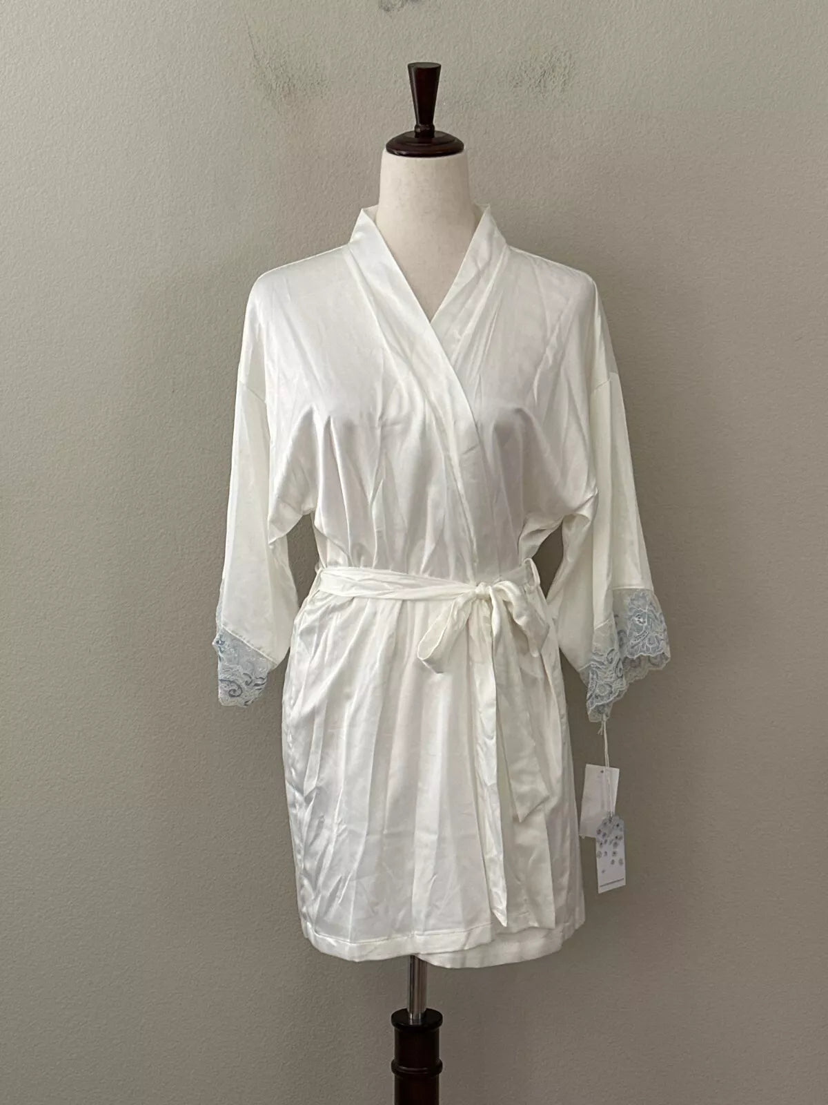 In Bloom by Jonquil Lace Trim Robe