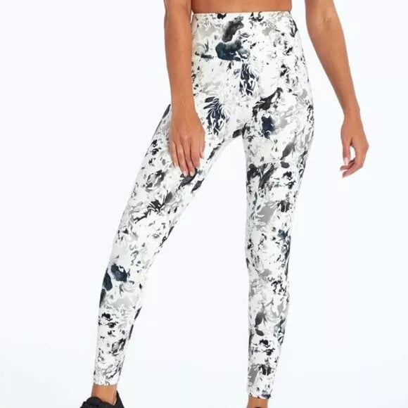 Balance Collection Womens Leggings BLACK - 25 Black Watercolor Floral Contender , Size S