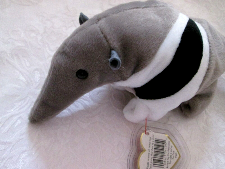 Vintage Ty Beanie Baby: Ants the Anteater, With many errors