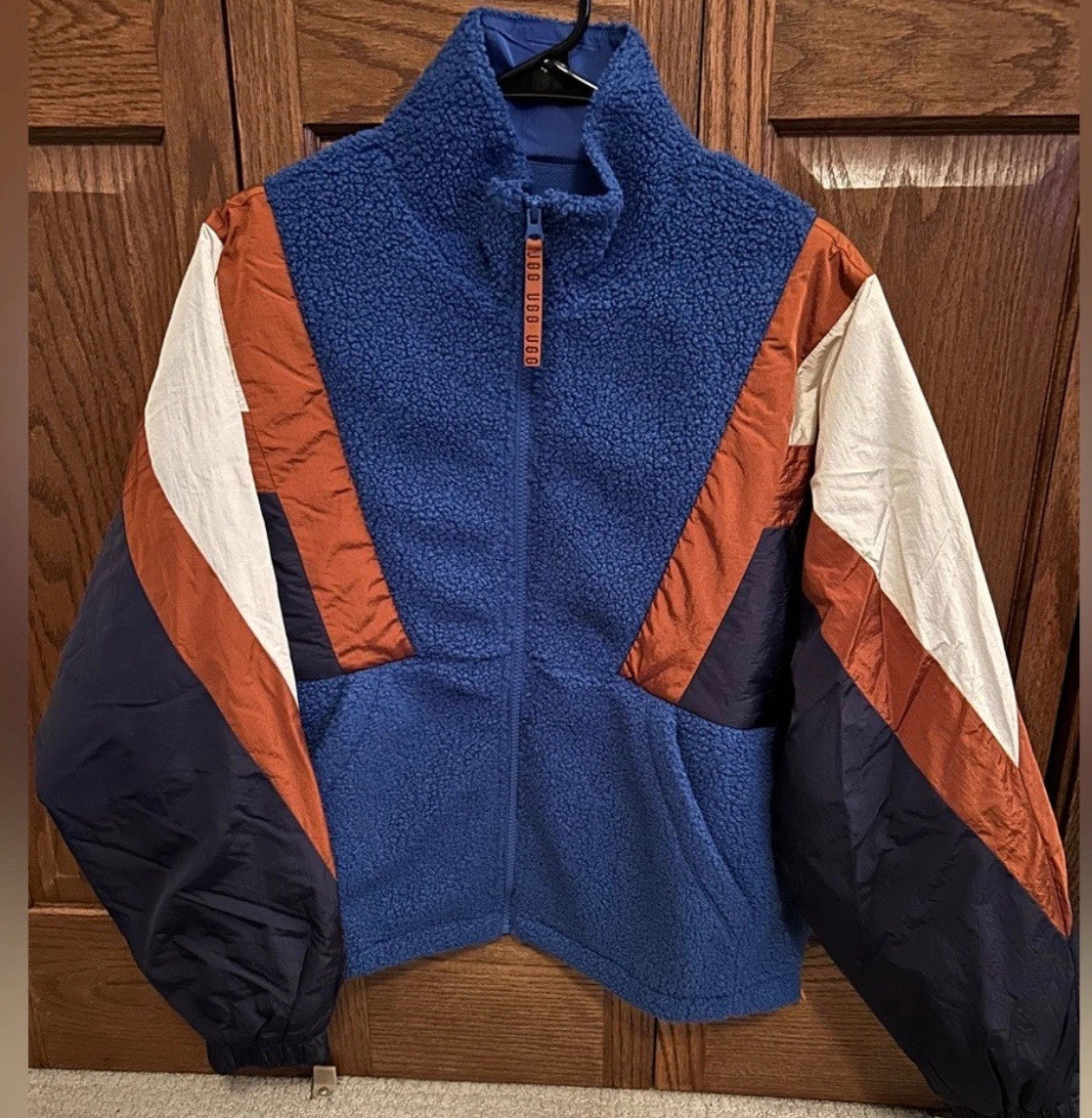 UGG Womens Kieren UGGfluff / Nylon Jacket Fleece/Nylon in Night Sky/Hardwood, Size M