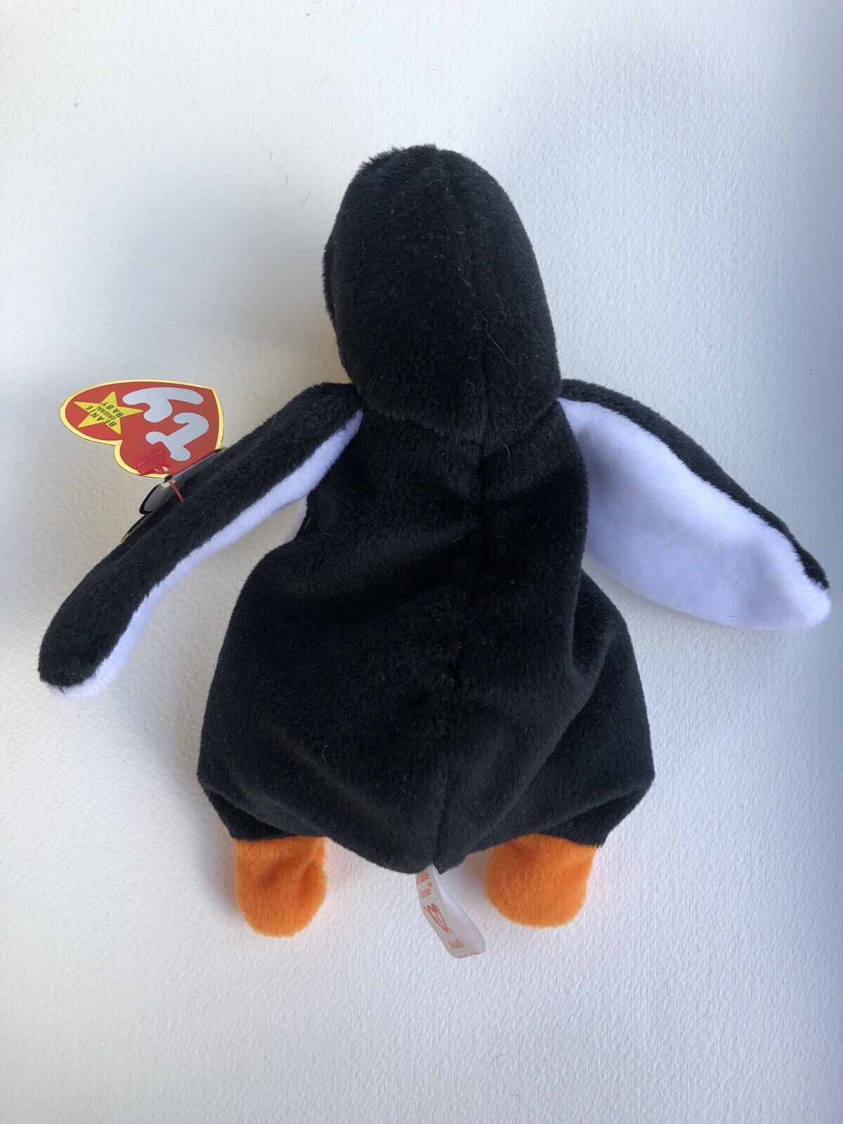 TY Beanie Baby - WADDLE the Penguin DOB December 19, 1995 MWMTs Collectible Toy