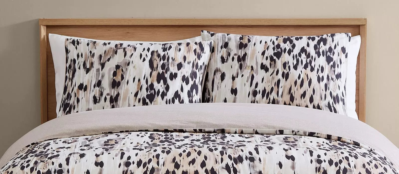 Kenneth Cole New York Abstract Leopard 3 Piece Duvet Cover Set King