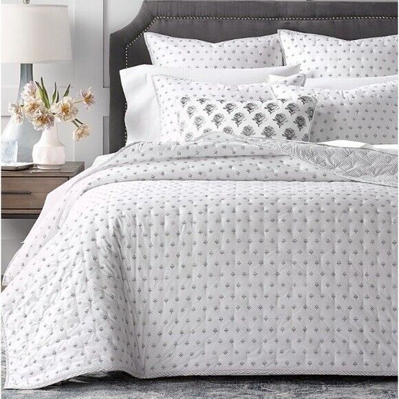 Sky Scallop Reversible Coverlet