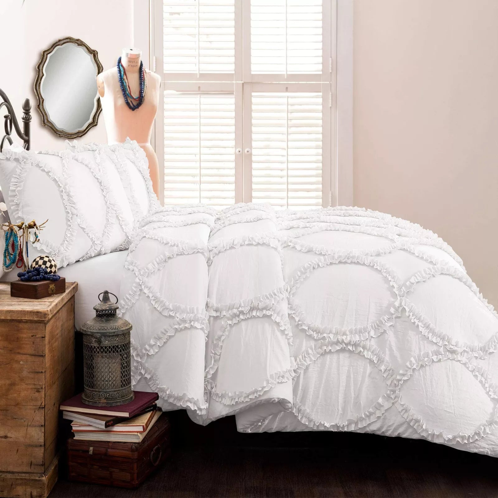 LUSH DÉCOR Avon 3-Piece King Comforter Set