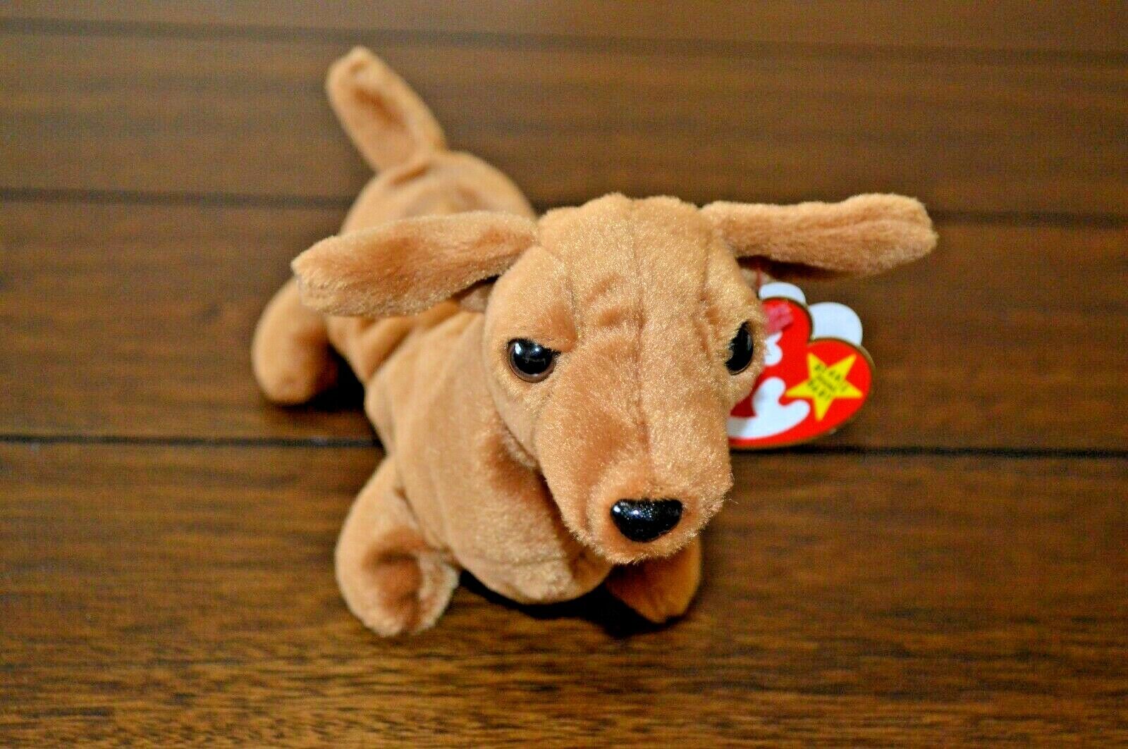 1995 TY Weenie the dog Beanie Baby 4013 MWBMT Rare PVC Pellets 8 errors!