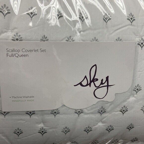 Sky Scallop Reversible Coverlet