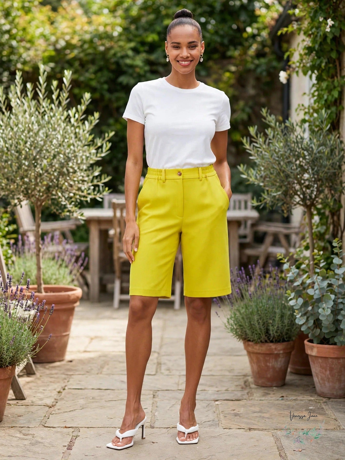 French Connection Emiko Whisper Bermuda Shorts in Warm Olive, Size 4