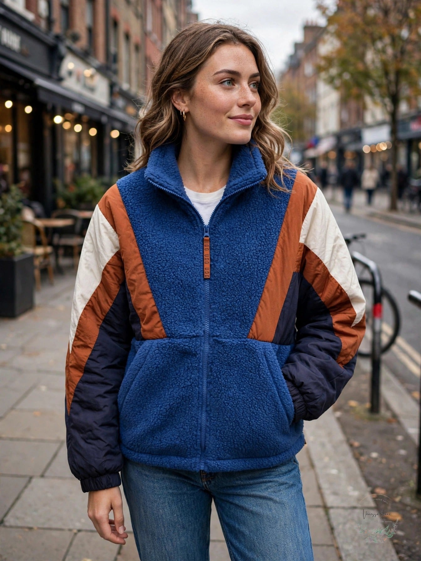 UGG Kieren UGGfluff/Nylon Jacket lifestyle photo