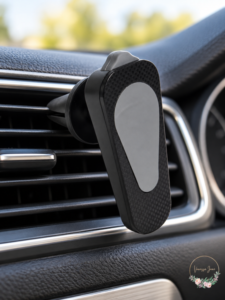 Protocol Black Magnetic Air Vent Phone Mount with 360-Degree Rotation — black lifestyle