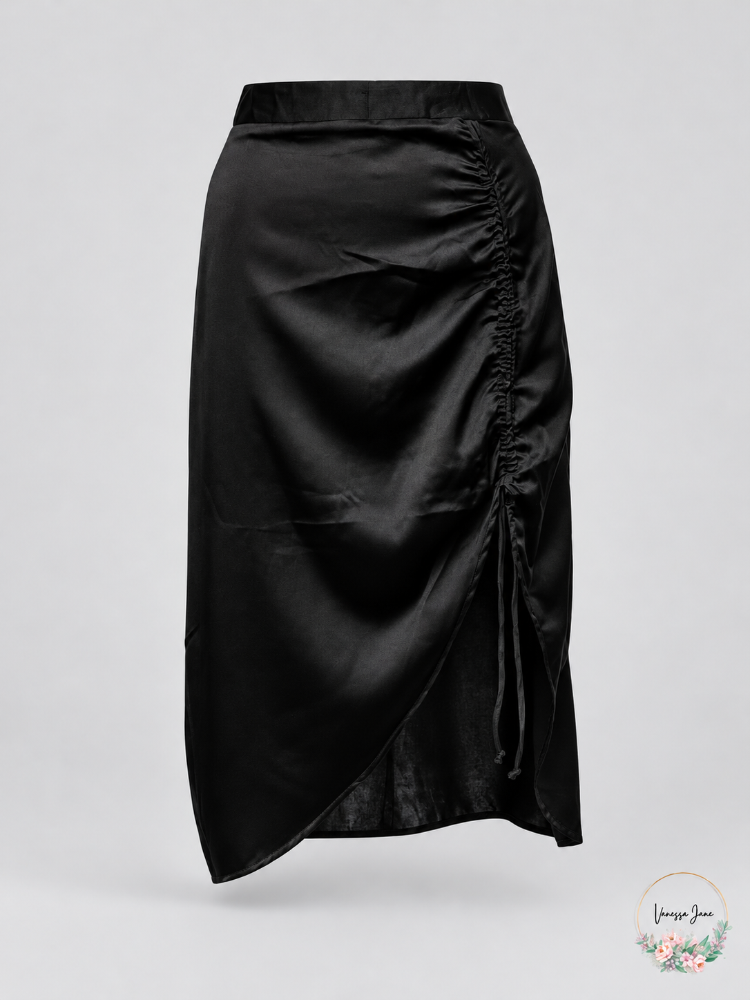 Japra Women's Asymmetric Ruched Drawstring Midi Skirt Medium Black — stock photograph
