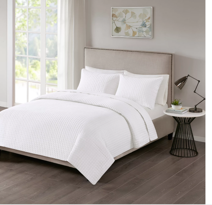 510 Designs Otto King/California King Coverlet in White