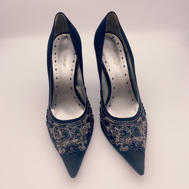 BCBG Beaded and Embroidered Womens Heels Size 8