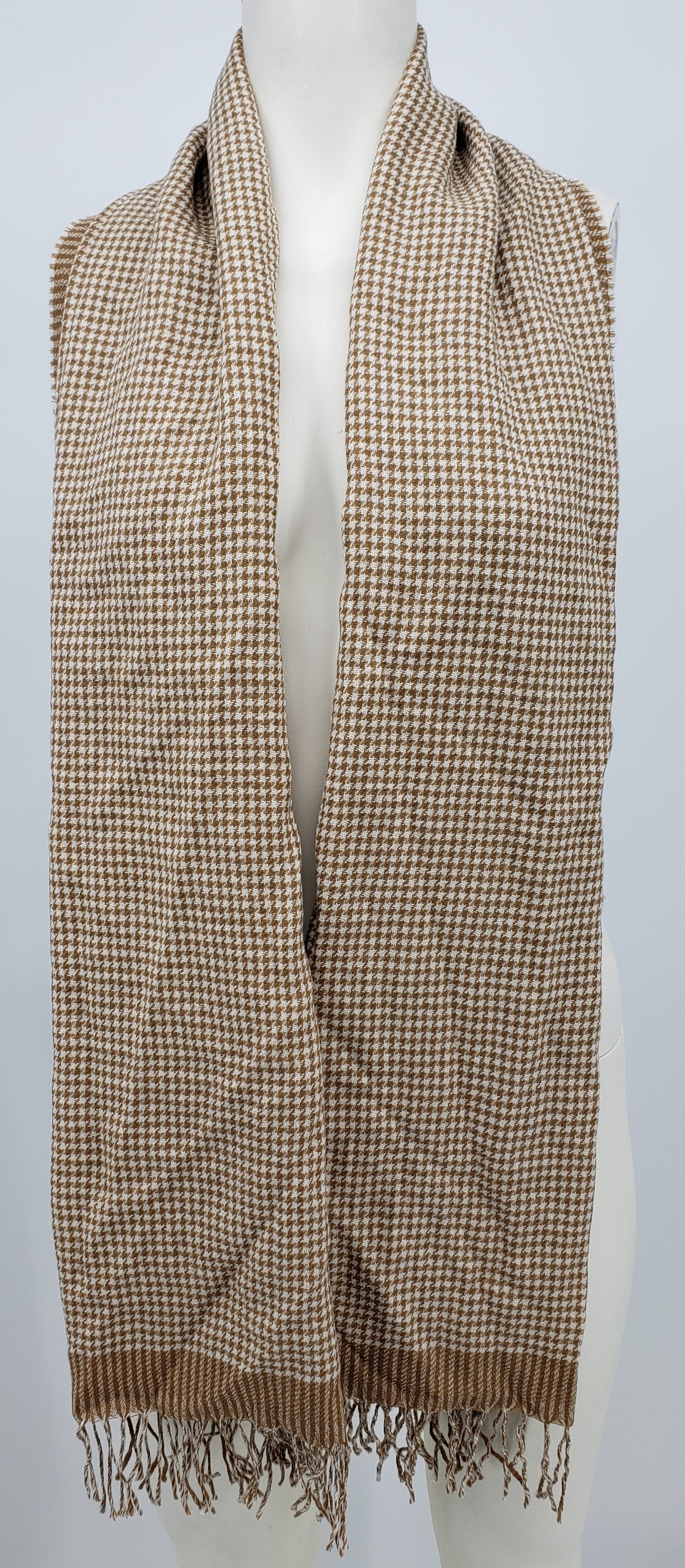 Max Mara Weekend 100% virgin wool oversized scarf