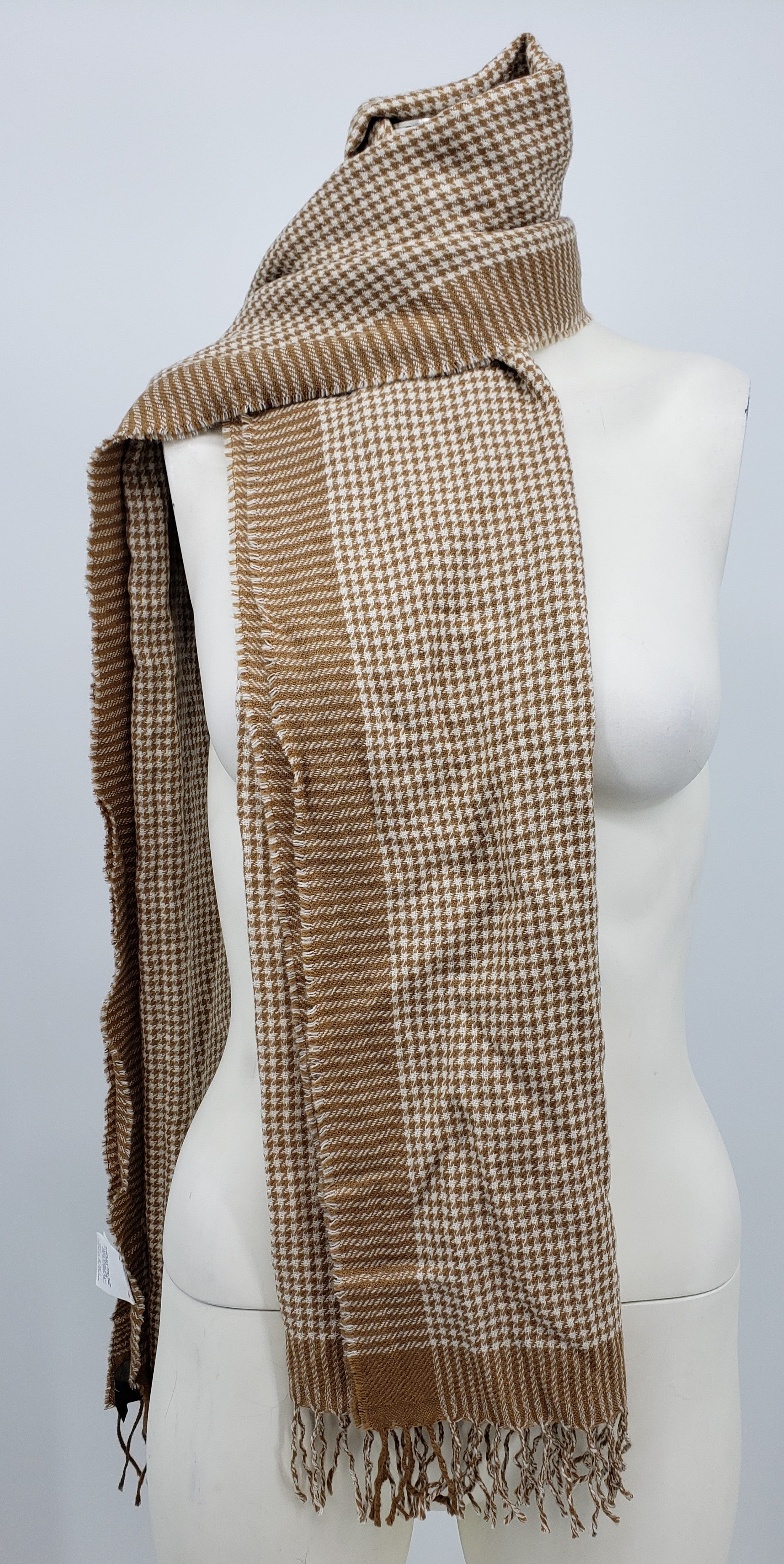 Max Mara Weekend 100% virgin wool oversized scarf