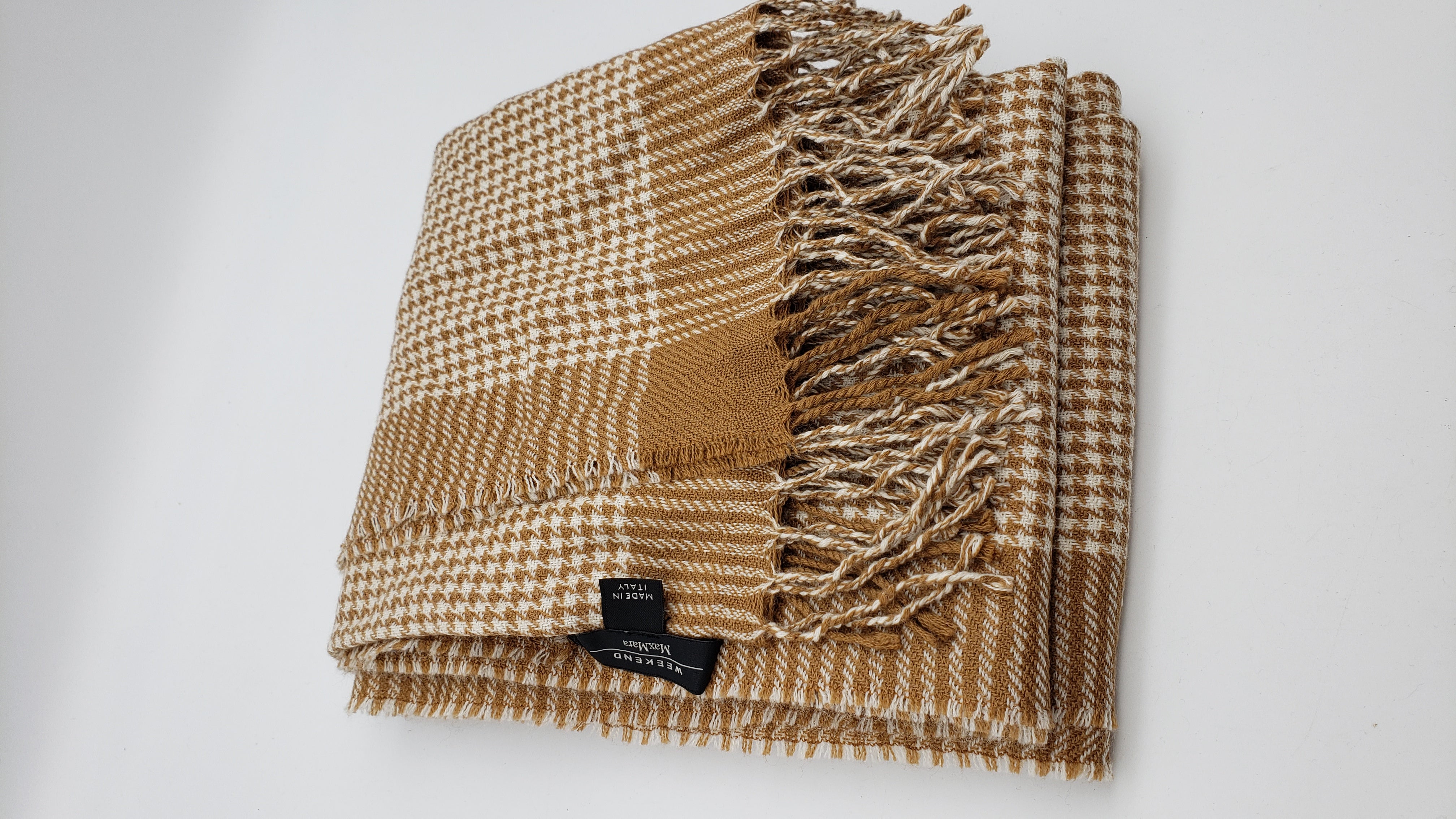 Max Mara Weekend 100% virgin wool oversized scarf