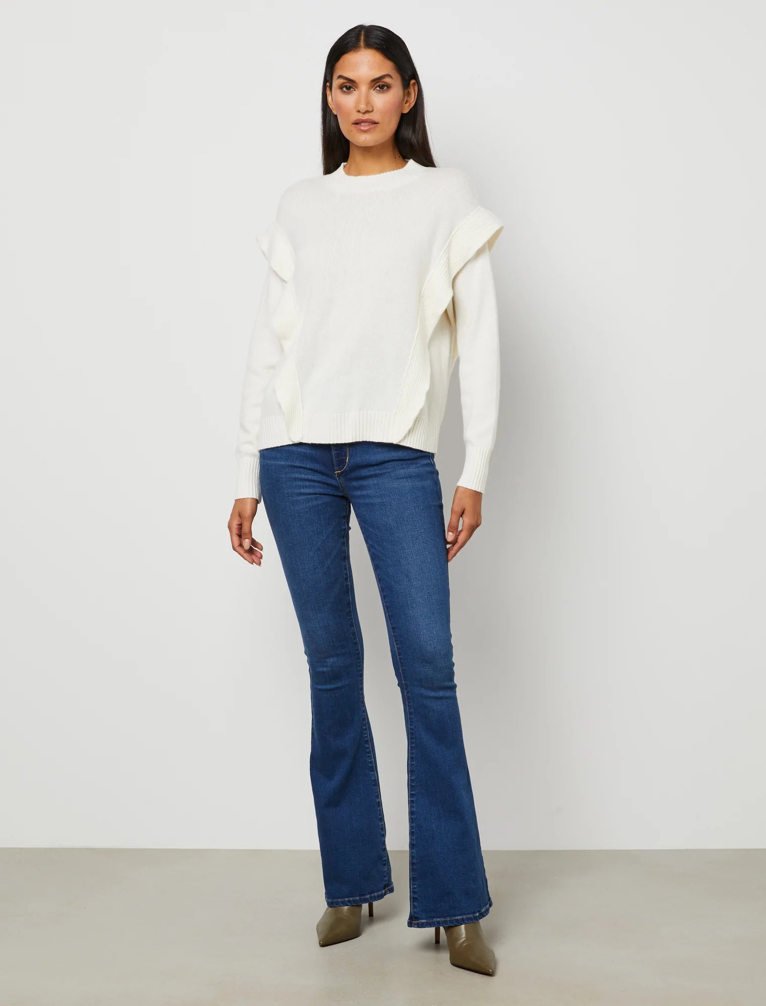 Bcbgmaxazria Flounce Trim Sweater – Gardenia