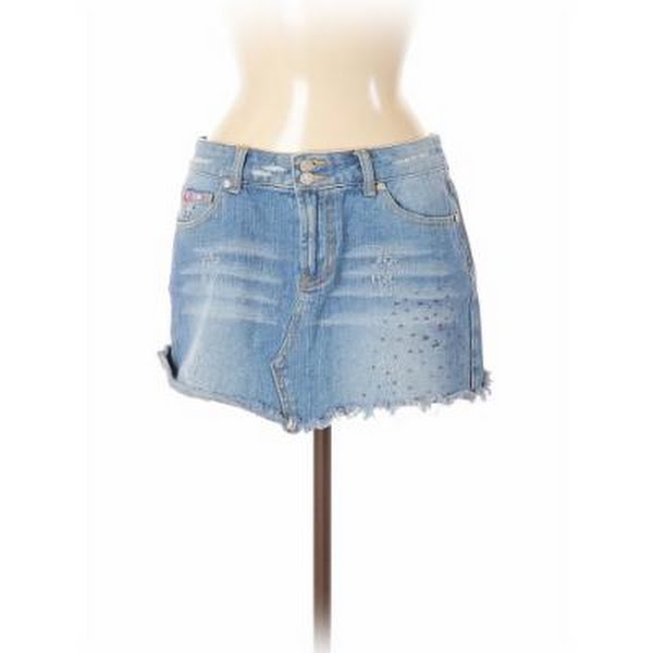 Younique Denim Skirt: Blue Solid Womens Bottoms - Size 5