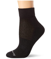 No Nonsense Womens Soft and Breathable Cushioned Quarter Top Sock, Black, 4–10