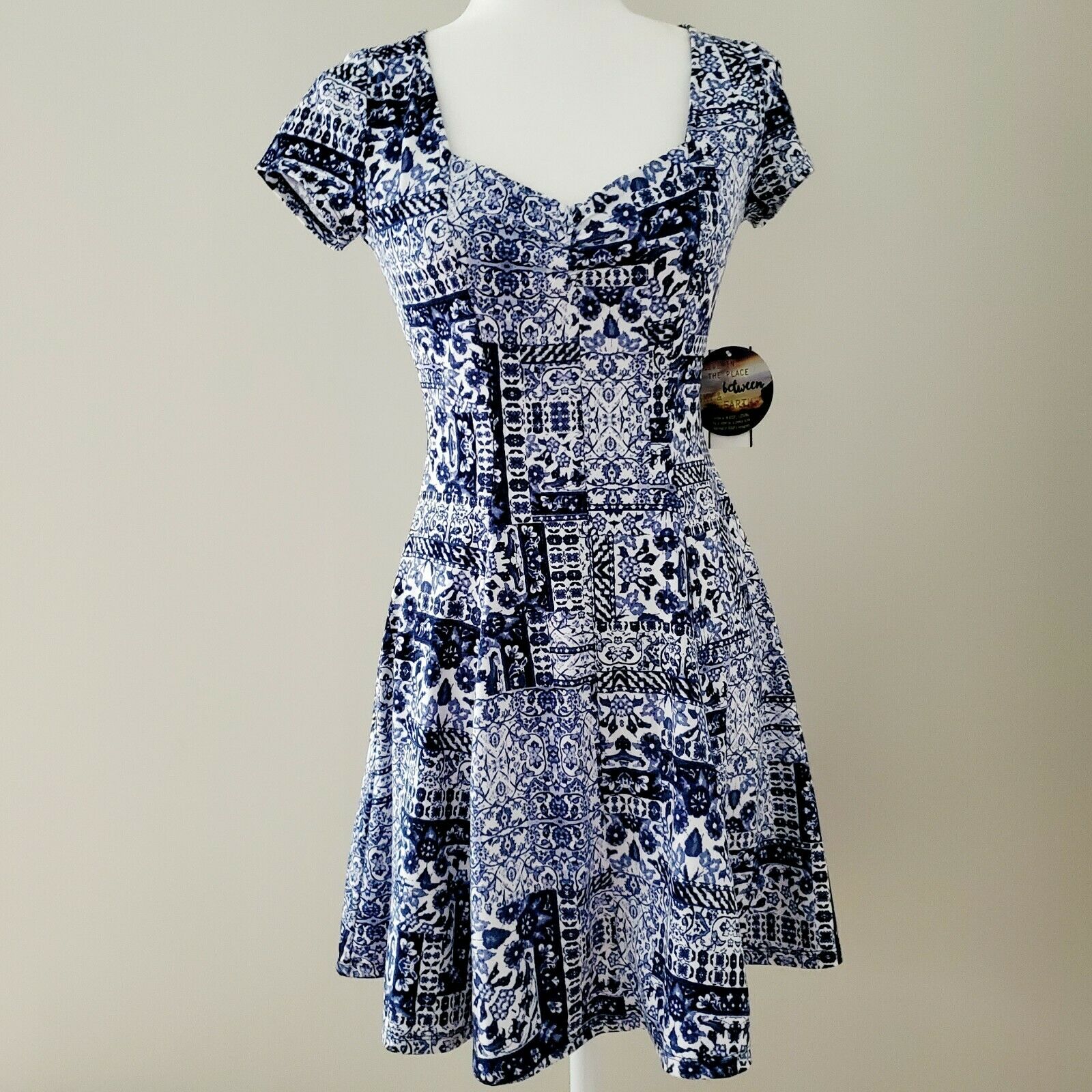 BeBop Blue White Paisley Patchwork Soft Jersey Fit N Flair Dress, Size XXS