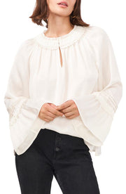 Vince Camuto Ruffle Sleeve Rumple Satin Blouse in New Ivory, Size Large