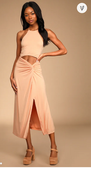 Lulus Top of the Trends Peach Twist-Front Cutout Halter Midi Dress, Size Large