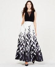 Morgan and Company Juniors Black and White Printed Gown, Various Sizes