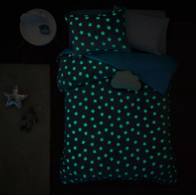 Mi Zone Kids Quinny Glow in the Dark 4-Piece Plush Full/Queen Comforter Set