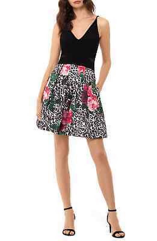 Xscape Black Printed Spaghetti Strap V Neck Fit And Flare Dress-Size 1 Vanessa Jane Xscape Black Printed Spaghetti Strap V Neck Fit And Flare Dress-Size 1 Vanessa Jane
