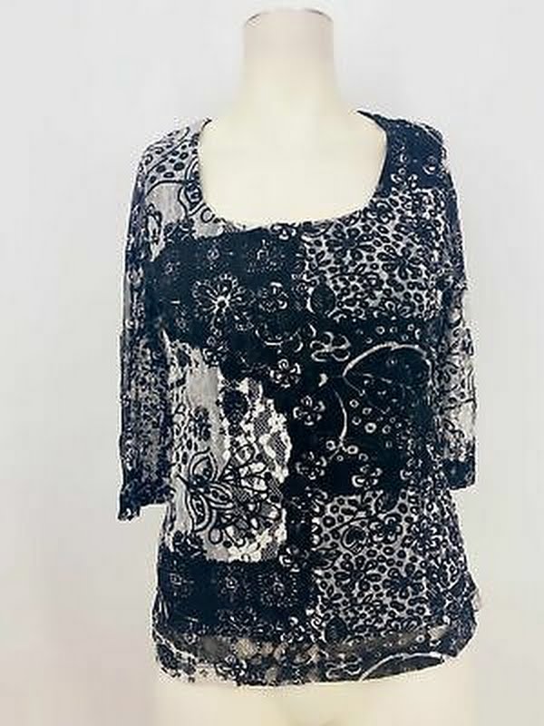 Kiara Womens 3/4 Sleeve Semi Sheer Textured Blouse, Size Medium Black/White