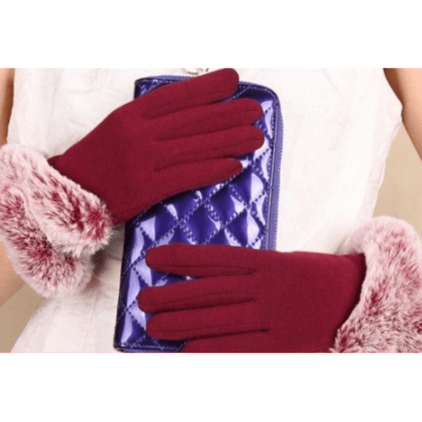 David and Young Faux Fur Cuff Womens Touch Screen Gloves, One Size