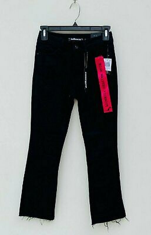 Dollhouse Juniors Black High Waist Kickboot Jeans -Size 5