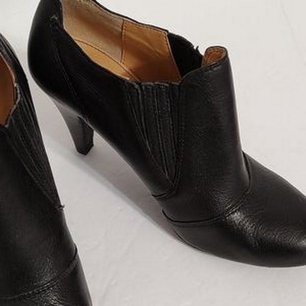 Audrey Brooke Leather Heeled Ankle Boots Sz 7.5