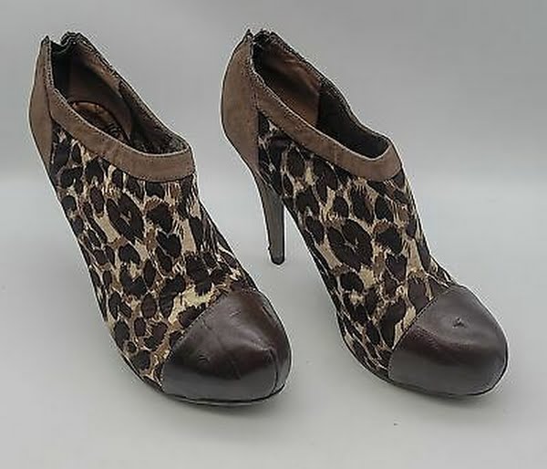 Dollhouse Womens Platform Stiletto Heel Booties AW7 Black/Brown Size US:8.5