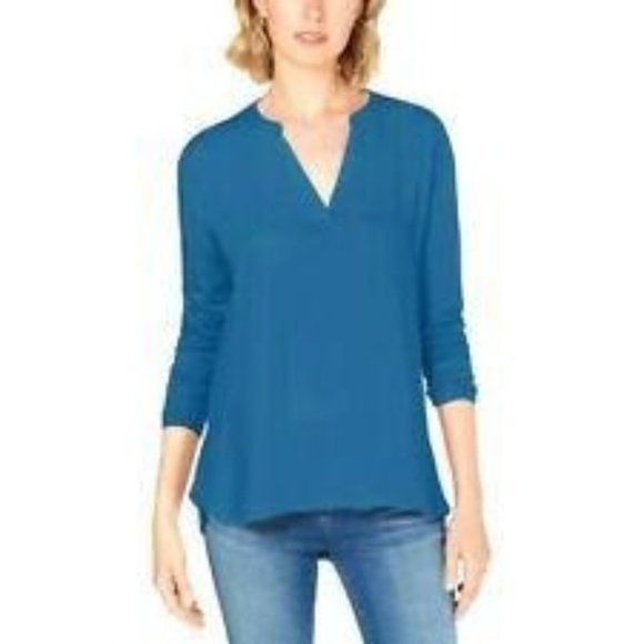 I.n.c. Petite Split-Neck Top, size pp