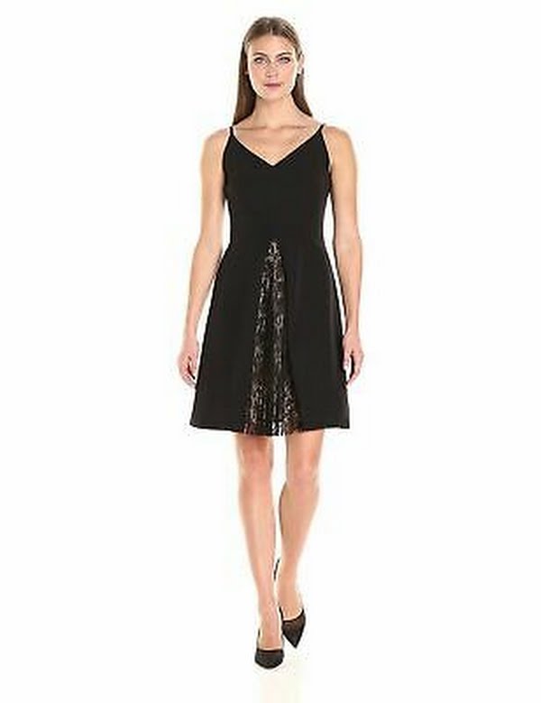 Maggy London Women's Dream Crepe Fit and Flare with Feminine Lace, Black,size 2