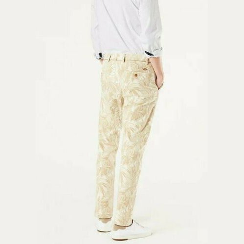 Dockers Alpha Khaki Beige Leaf Print Slim Fit 360 Flex Chino Pants