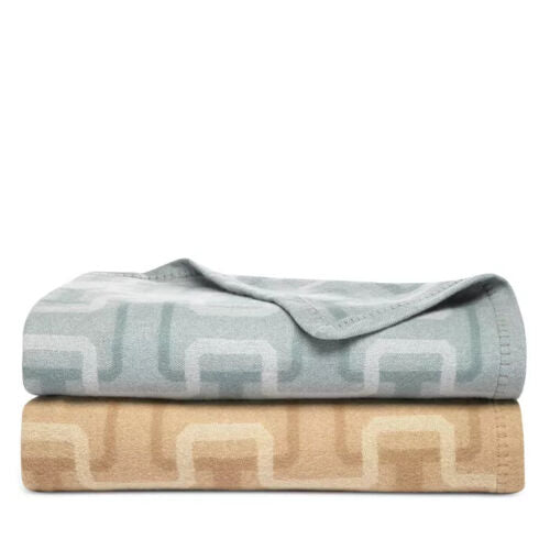 Hudson Park Collection Lambswool/Cashmere Interlocking Jacquard Throw