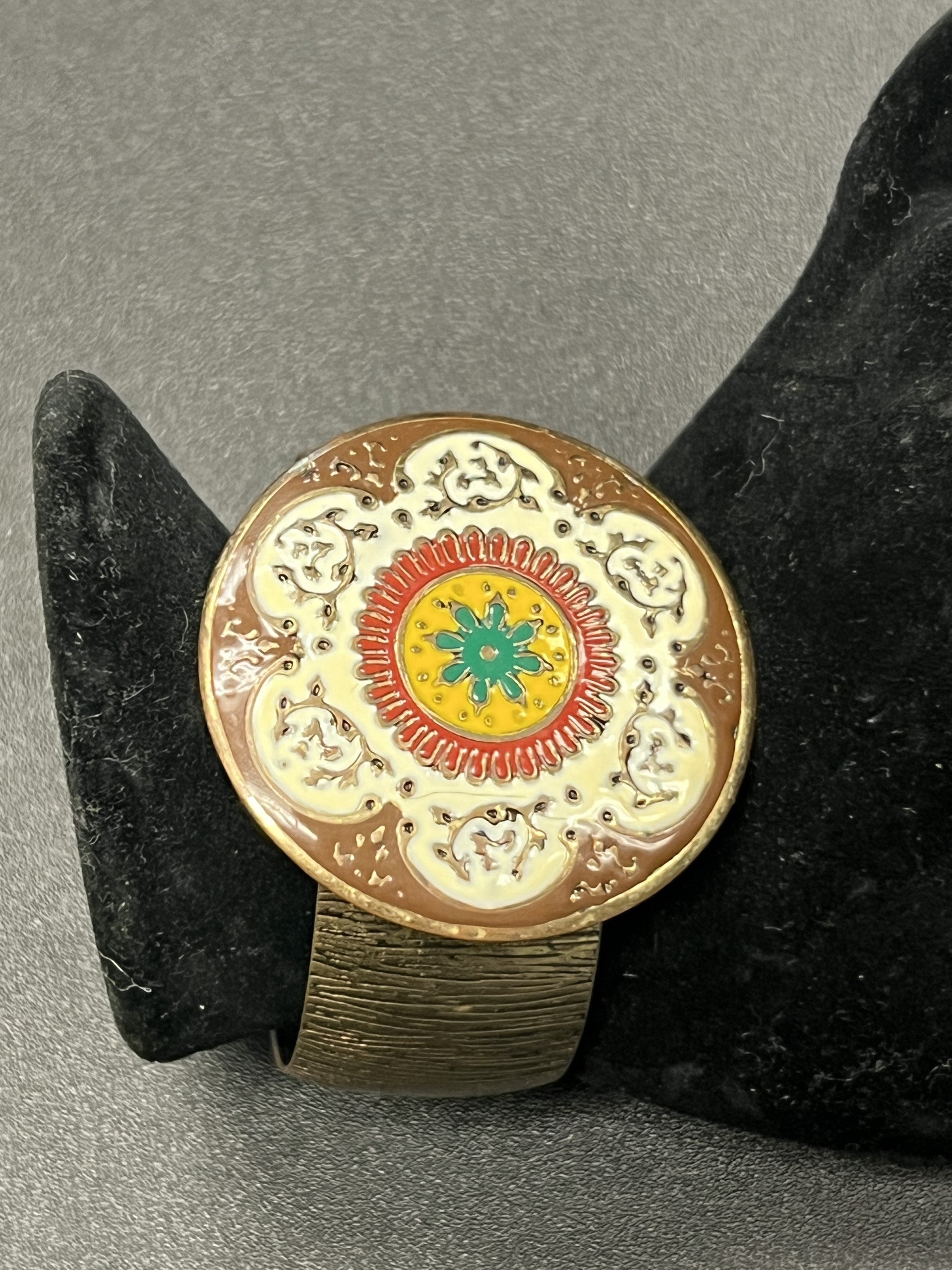 Bohemian Delight: Vintage Mandala Bracelet, a Tapestry of Timeless Beauty